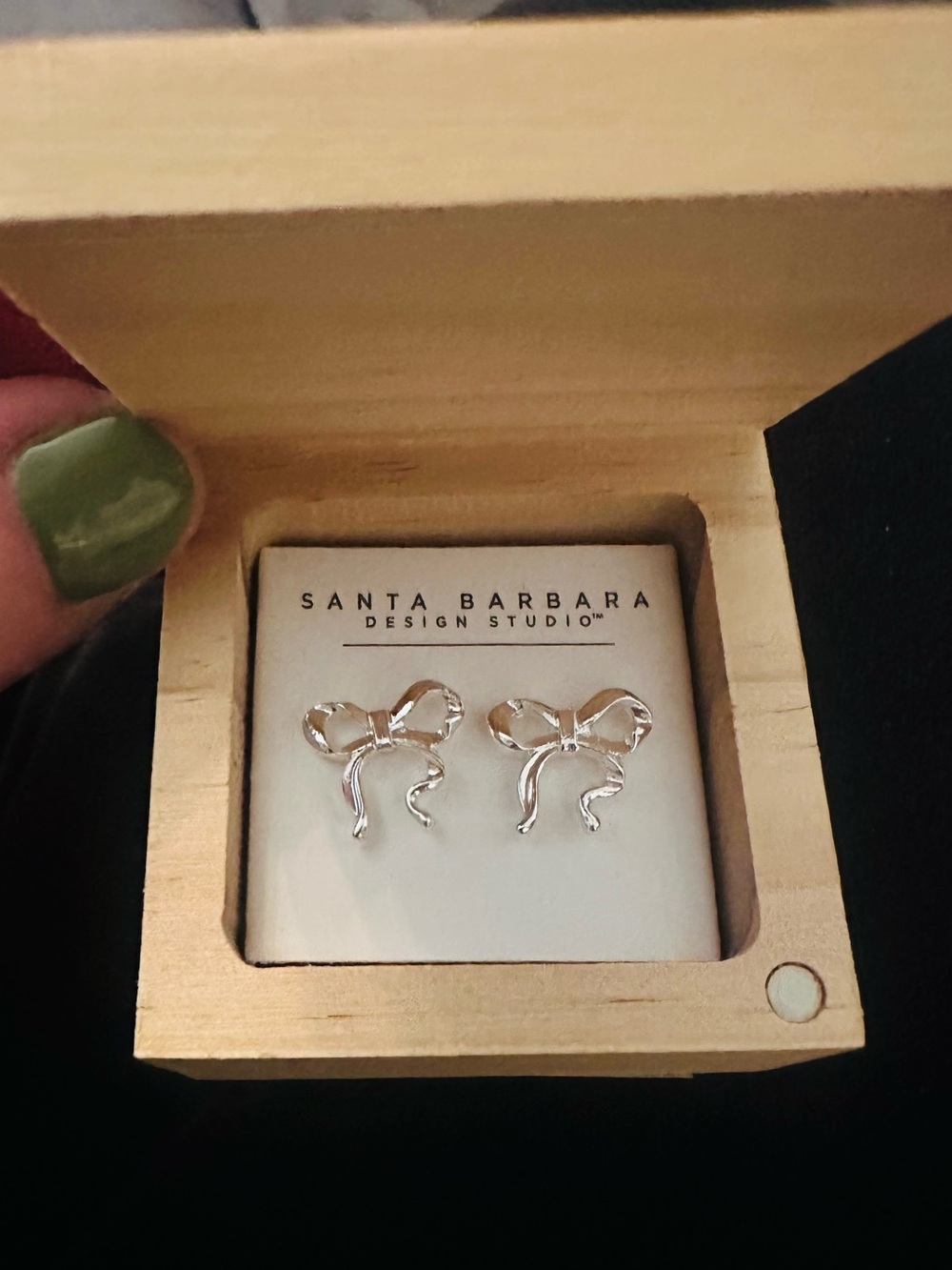 Santa Barbara Design Studio Darling Daughter Silver Bow Treasure Box Earrings
